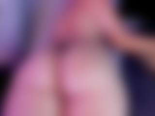 mia-bloom's Live Sex Cam Show