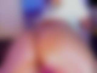 mia-bloom's Live Sex Cam Show