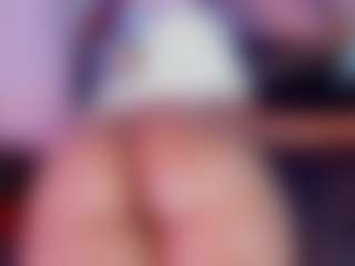 mia-bloom's Live Sex Cam Show