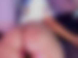 mia-bloom's Live Sex Cam Show
