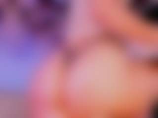 Live cam show with mia-bloom - Curvy on Camiplay Live