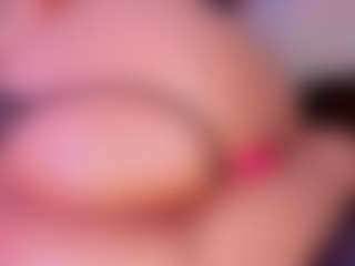 mia-bloom's Live Sex Cam Show