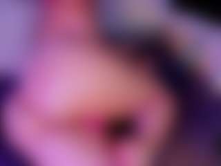 Live cam show with mia-bloom - Brown Eyes on crypto-cams