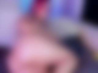 Live cam show with mia-bloom - Dildo on Camsoda