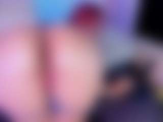 mia-bloom's Live Sex Cam Show