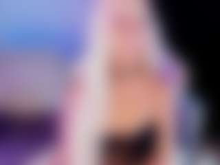 Live cam show with mia-bloom - Middle Aged on Dare Cams