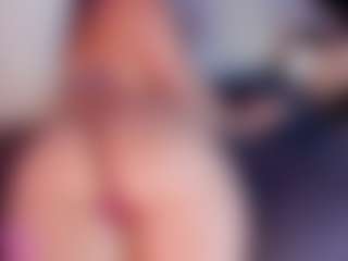 mia-bloom's Live Sex Cam Show
