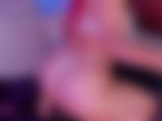 Live cam show with mia-bloom - Average on Dare Cams