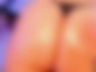 mia-bloom's Live Sex Cam Show