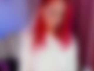 Live cam show with mia-bloom - Spank Red Hair on Milfs Live