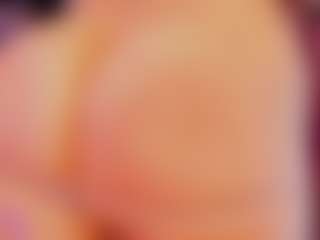 Live cam show with mia-bloom - Brown Eyes Teen (18+) on pussylord.com