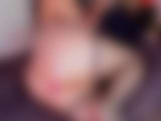 Live cam show with mia-bloom - Twerk Latina on Camsoda | colombia