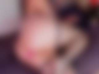 mia-bloom's Live Sex Cam Show