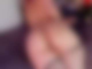 mia-bloom's Live Sex Cam Show