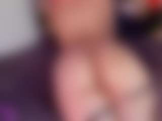 mia-bloom's Live Sex Cam Show