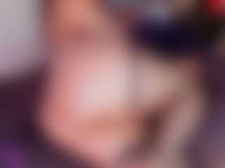 mia-bloom's Live Sex Cam Show