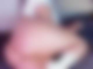 mia-bloom's Live Sex Cam Show