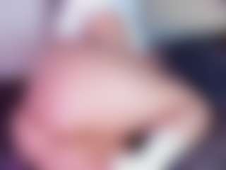 mia-bloom's Live Sex Cam Show