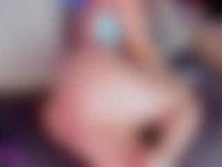 mia-bloom's Live Sex Cam Show
