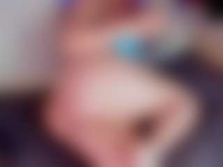 mia-bloom's Live Sex Cam Show