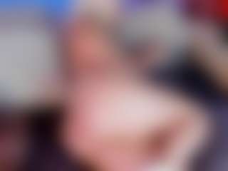 mia-bloom's Live Sex Cam Show
