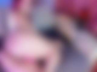 Live cam show with mia-bloom - Gamer MILF on Strip Flash - Live Sex Shows