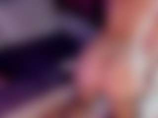 mia-bloom's Live Sex Cam Show