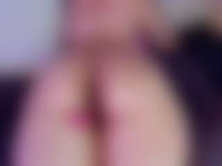 mia-bloom's Live Sex Cam Show