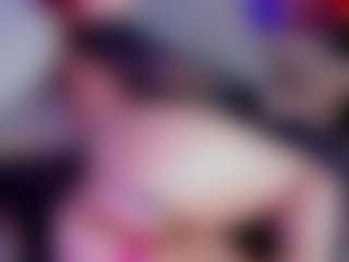 Live cam show with mia-bloom - Latina Teen (18+) on CamClone | colombia