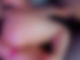 mia-bloom's Live Sex Cam Show