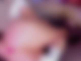 Live cam show with mia-bloom - Public BBW on iamadamtest123.com