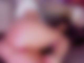 mia-bloom's Live Sex Cam Show