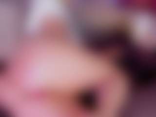 mia-bloom's Live Sex Cam Show