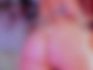 Live cam show with mia-bloom - Lovense Middle Aged on googirlz