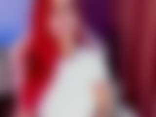 mia-bloom MILF-webcamperformer live