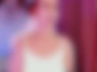 Live cam show with mia-bloom - Bedroom Teen (18+) on Camsoda