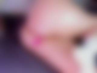 mia-bloom's Live Sex Cam Show