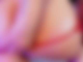 Live-Cam-Show mit mia-bloom - Bedroom Red Hair auf Camsoda