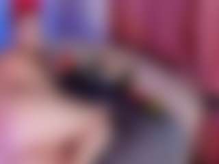 mia-bloom's Live Sex Cam Show