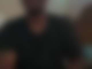 Live cam show with makeemcumallover - Bull on sexylivex.com