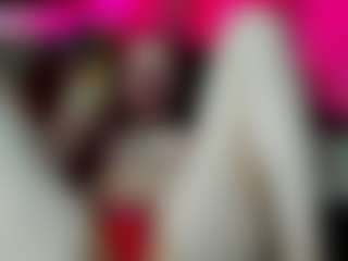 Live cam show with NIKKI AADAMS - Solo on SquirtSoMuch