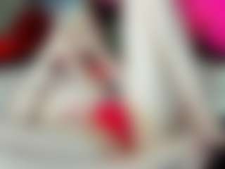 Live cam show with NIKKI AADAMS - Bedroom on nudelive.tv