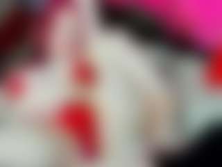 Live cam show with NIKKI AADAMS - Red Hair on Camming Site