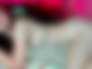 NIKKI AADAMS's Live Sex Cam Show