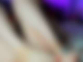 NIKKI AADAMS's Live Sex Cam Show