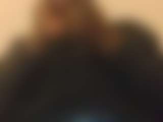 Bozzarella's Live Sex Cam Show
