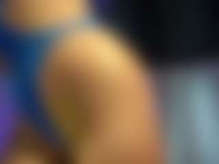 Live cam show with mandypeas - Athletic on camwithhim.com