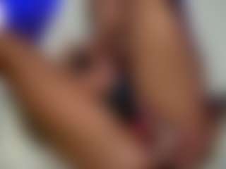Live cam show with mandypeas - Spank on crypto-cams