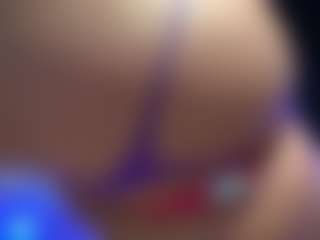 Live cam show with mandypeas - Nipple Piercings on Free Soda