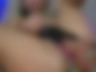 mandypeas's Live Sex Cam Show